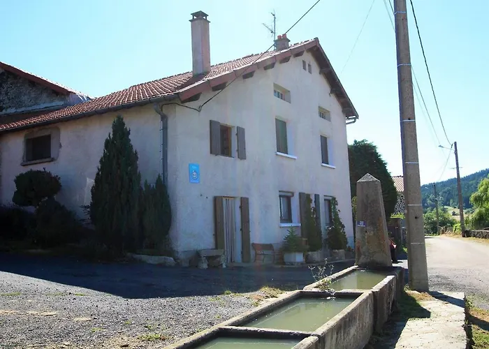 Confortable En Hameau Calme Pres Du Puy En Velay - 2 Chambres, Equipement Bebe, Terrain Ferme - Fr-1-582-141 Prázdninový dům